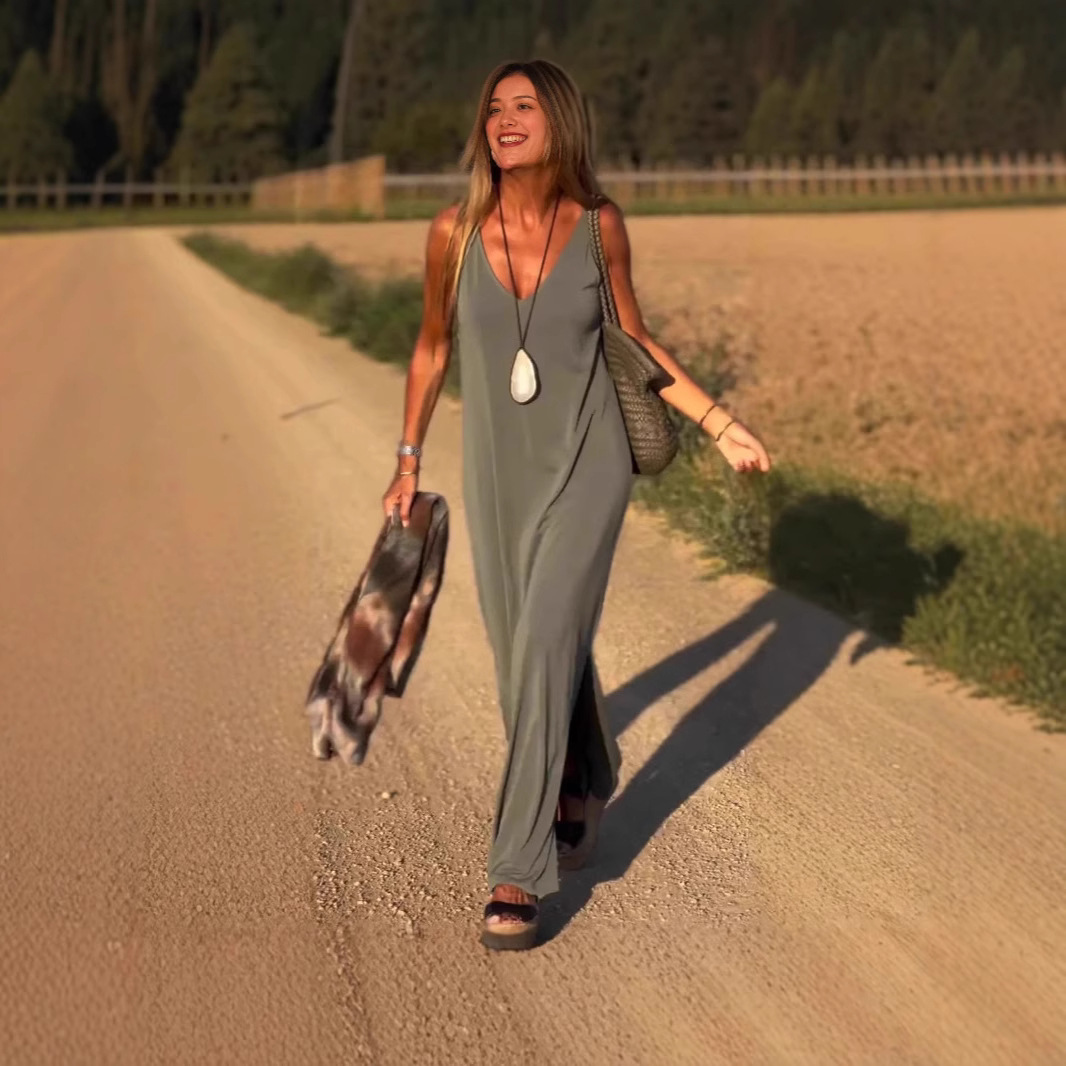 REBECCA - Robe Élégante à Fines Bretelles – Look Séducteur