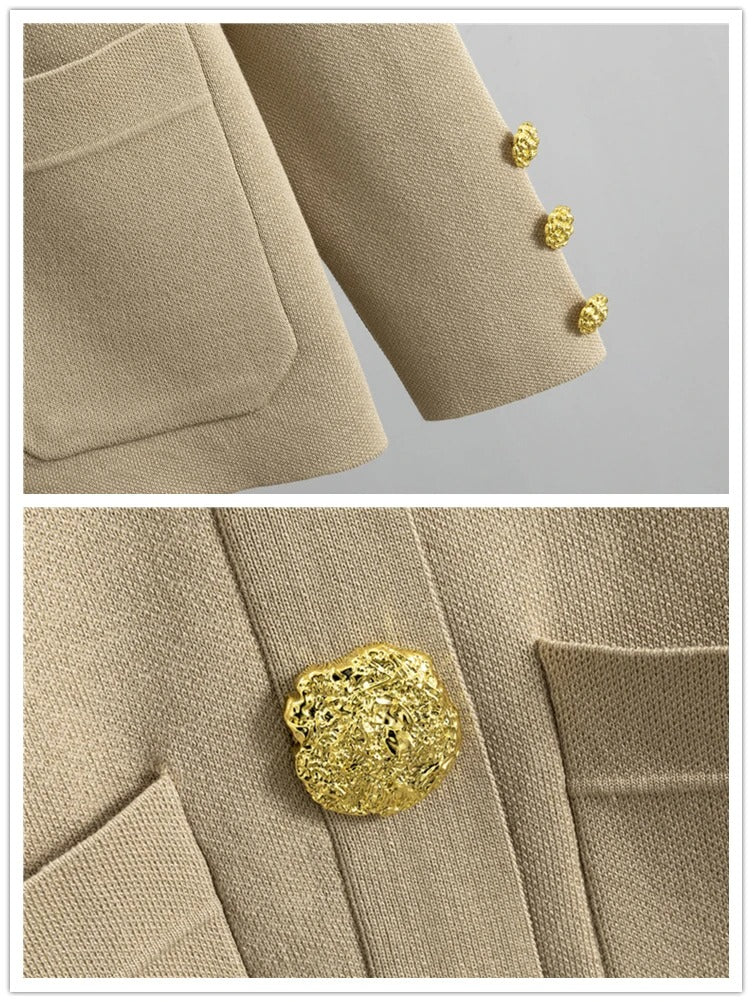 Duo Chic : Cardigan à Col V aux Boutons Dorés et Pantalon Large Taille Haute