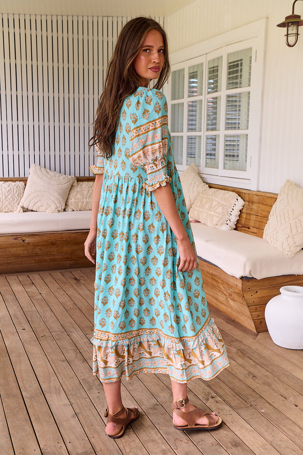 EDORA – Robe à Motif Verseau Élégant