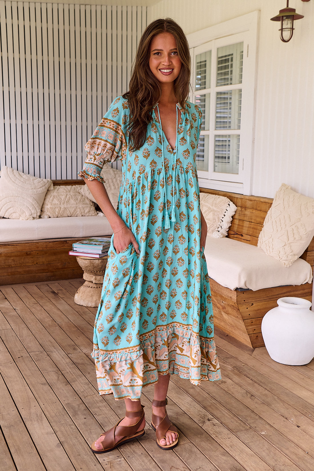 EDORA – Robe à Motif Verseau Élégant
