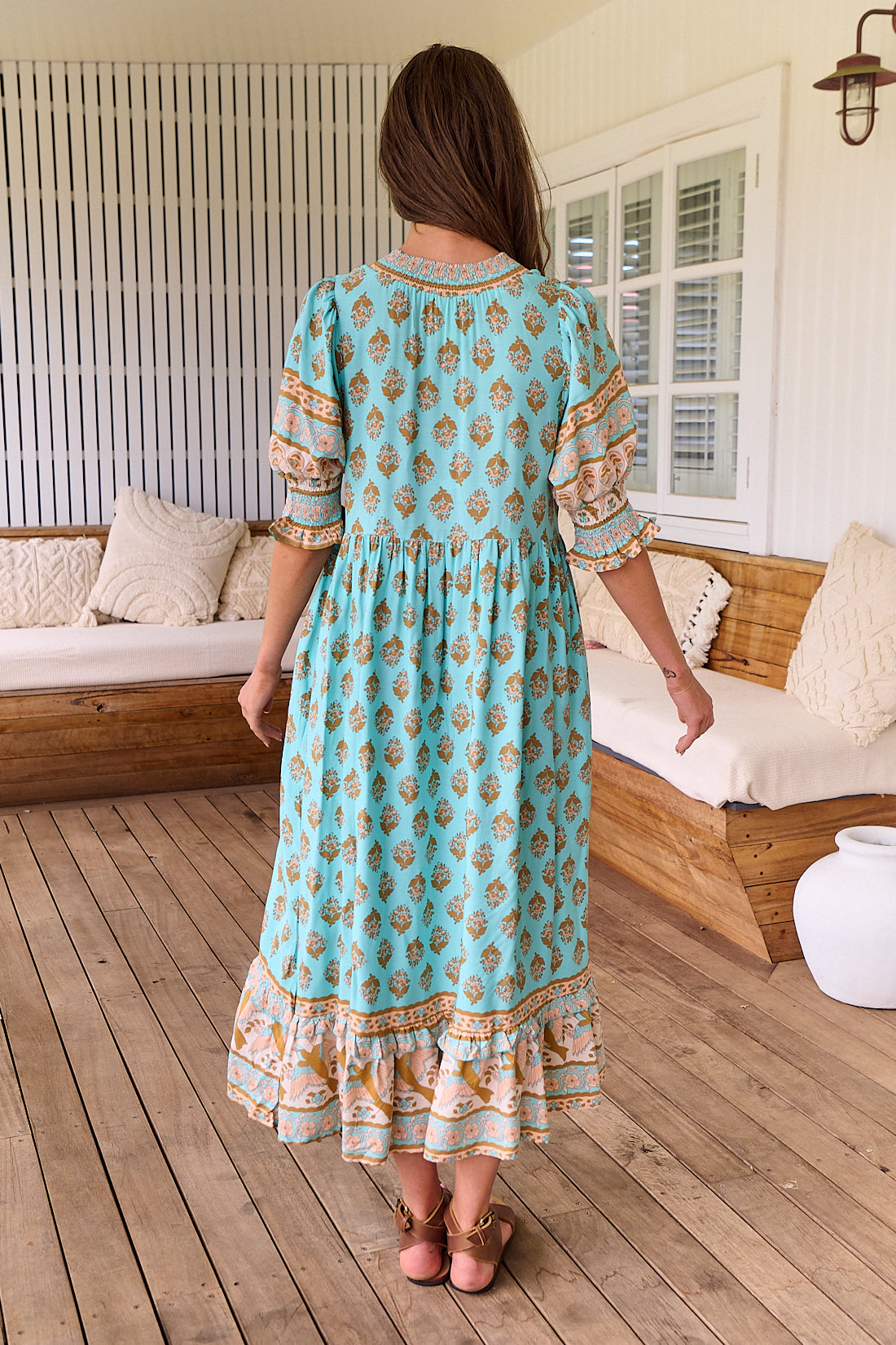 EDORA – Robe à Motif Verseau Élégant