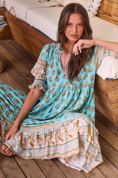 EDORA – Robe à Motif Verseau Élégant
